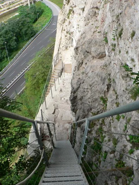 Covolo di Butistone - Scale di accesso