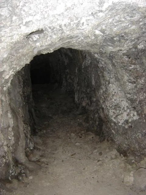 Forte Casa Ratti - Galleria di protezione per accesso al forte