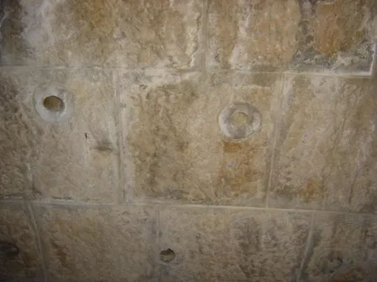 Forte Casa Ratti - Dettaglio dei fori