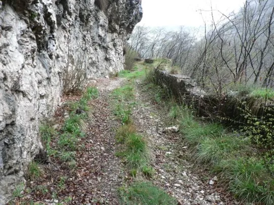 Forte Casa Ratti - Sentiero verso il forte