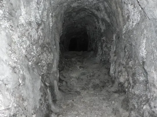 Forte Casa Ratti - Grotta di accesso