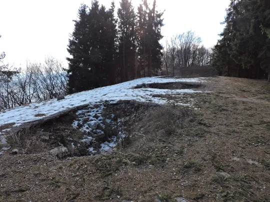 Pozzi per il posizionamento delle cupole corazzate