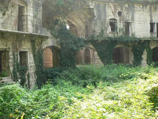 Forte Tagliata Scala e Fontanelle - Vista interna del forte