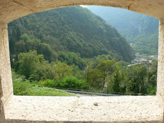 Forte Tagliata Scala e Fontanelle - Vista verso Primolano