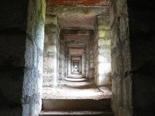 Forte Tagliata Scala e Fontanelle - Interno della caponiera
