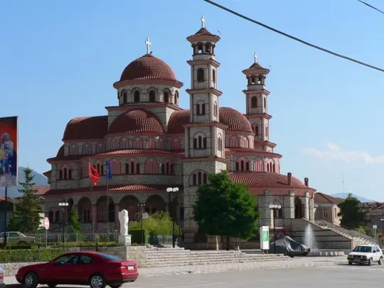 Korçe - chiese (2006)
