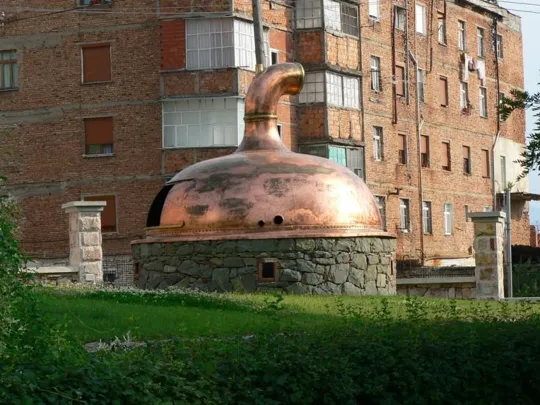 Korçe - birreria (2008)