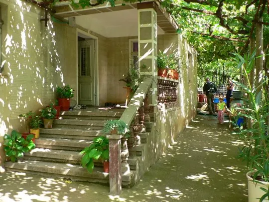 Kuç i zi - Balcone d'ingresso