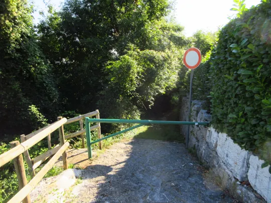 Uscita dalla contrada