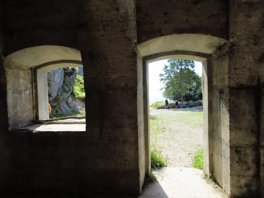 Uscita dal piano terra di Forte Campolongo