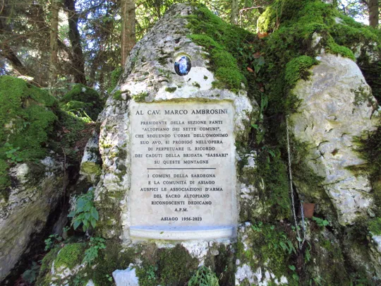 Lapide al Cav. Marco Ambrosini