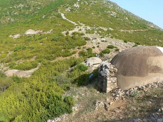 Bunker per cannoni da 120 mm