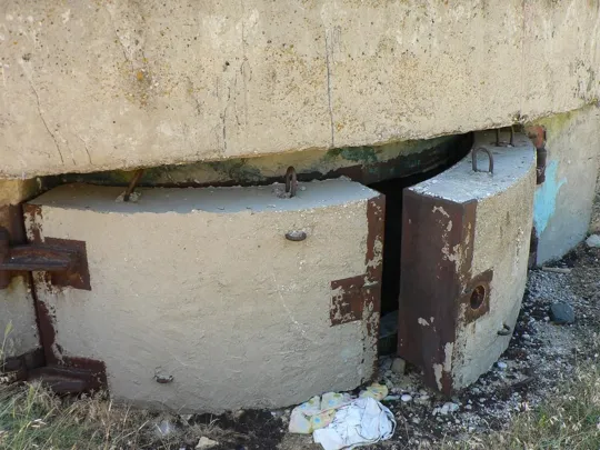 Bunker per cannoni da 120 mm