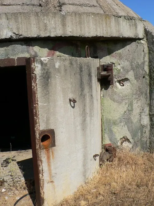 Bunker per cannoni da 120 mm