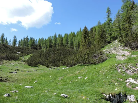 Deviazione a destra del sentiero 839