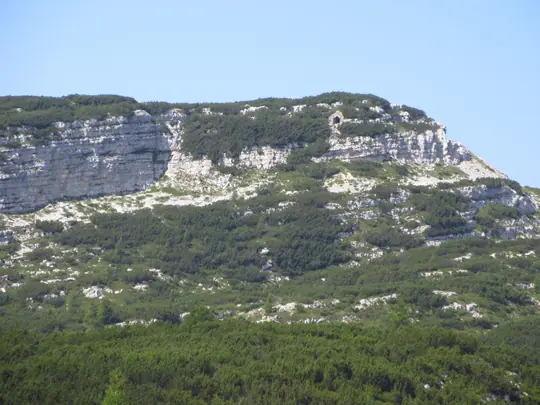 Vista sull'uscita della teleferica del Monte Pallone