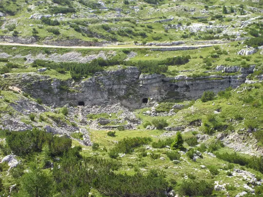 Gallerie ricovero sotto la strada