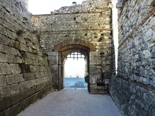 Castelli di Giulietta e Romeo - Ingresso