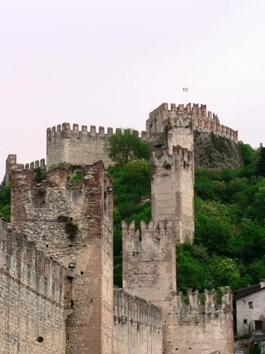 Castello di Soave - Mura