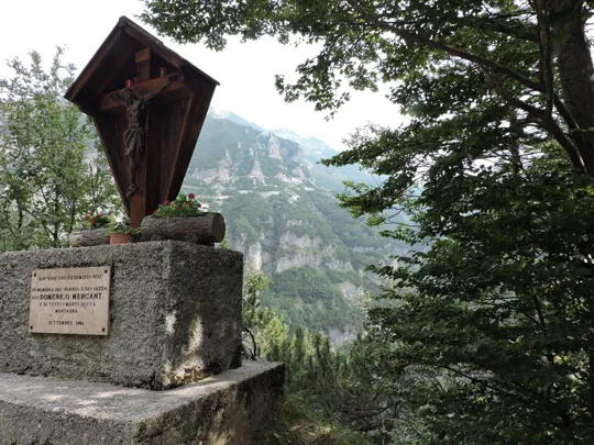 Cima Carega - croce Don Domenico Mercante