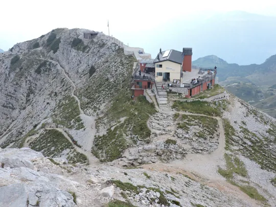 Rifugio Fraccaroli da Cima Carega