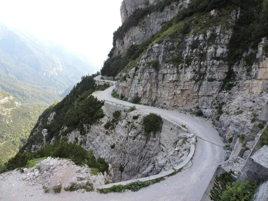 Cima Carega - dettaglio del segnavia 109