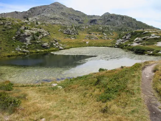 Il primo dei Laghi di Lasteati
