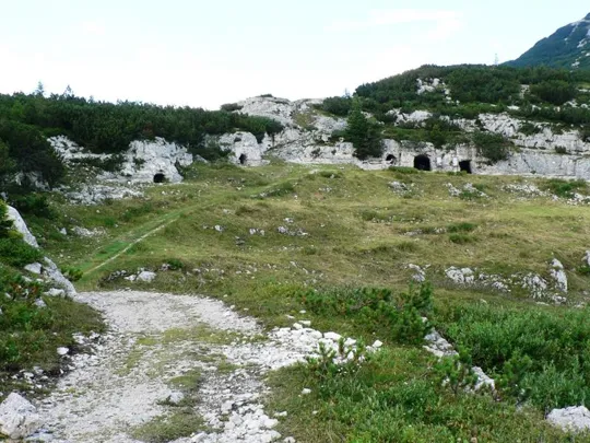 Cima Caldiera - area logistica