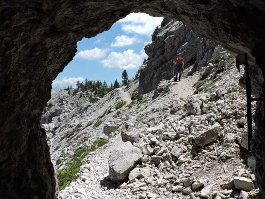 Cinque Torri - riparo in grotta