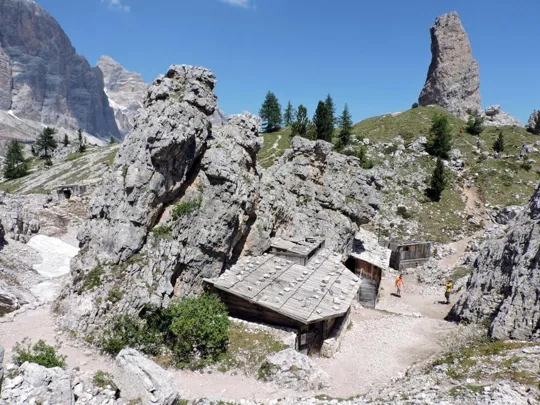 Cinque Torri - zona comando Brigata Reggio