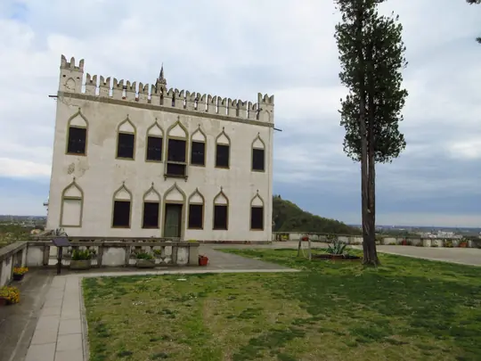 Terrazza superiore di villa Draghi