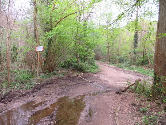 Si prosegue a sinistra