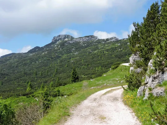Corno di Campo Verde visto dalla strada verso Bivio Italia