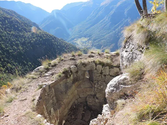 Forra del Lupo - postazione osservatorio q.1325