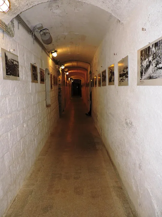 Forte Belvedere-Gschwent - corridoio