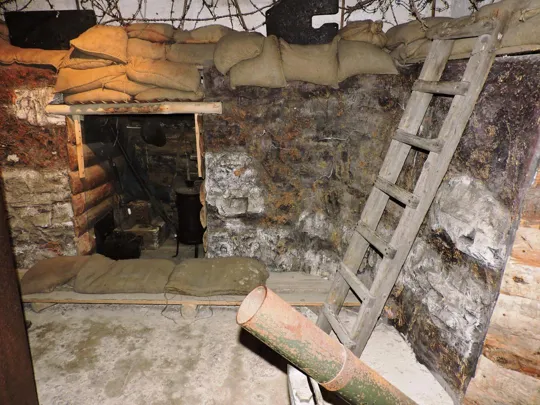 Forte Belvedere-Gschwent - simulazione di una trincea