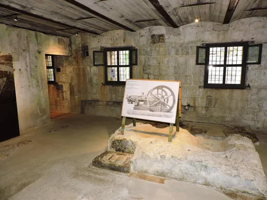 Forte Belvedere-Gschwent - stanza gruppo elettrogeno