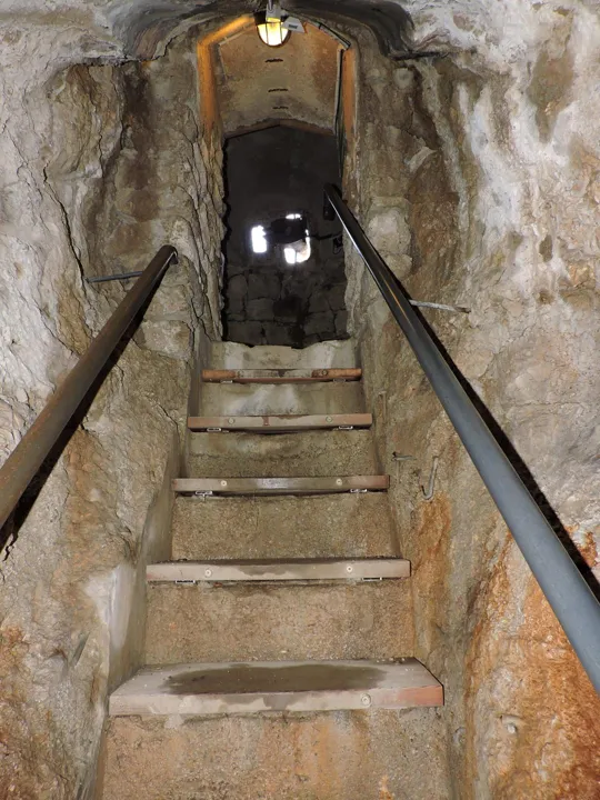 Forte Belvedere-Gschwent - postazione per obice