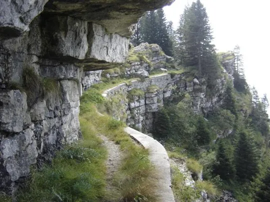 Forte Campolongo - Verso la caserma