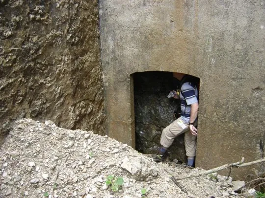 Forte Campolongo - Caserma, magazzino