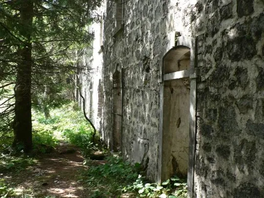 Forte Campolongo - Caserma