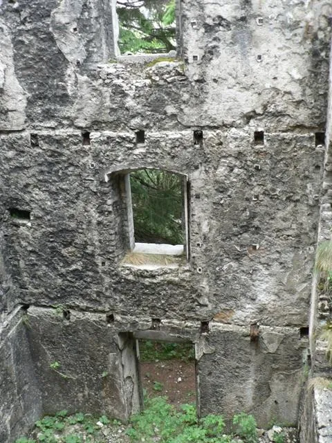 Forte Campolongo - Caserma, interni