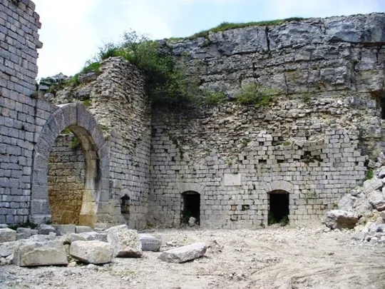 Forte Campomolon - galleria a ferro di cavallo