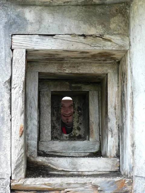 Forte Cherle - Feritoria di difesa dell'ingresso