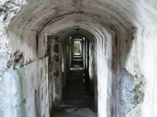 Forte Sommo Alto - Corridoi