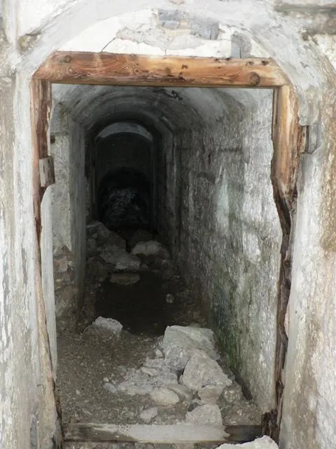 Forte Sommo Alto - Corridoi