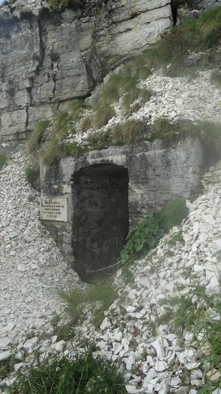 M.Grappa - Galleria Vittorio Emanule III
