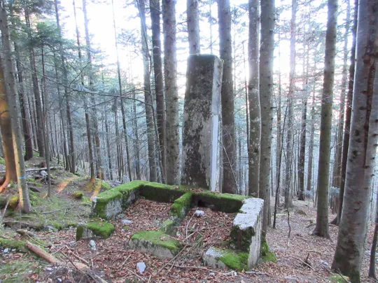 Sconosciuto manufatto