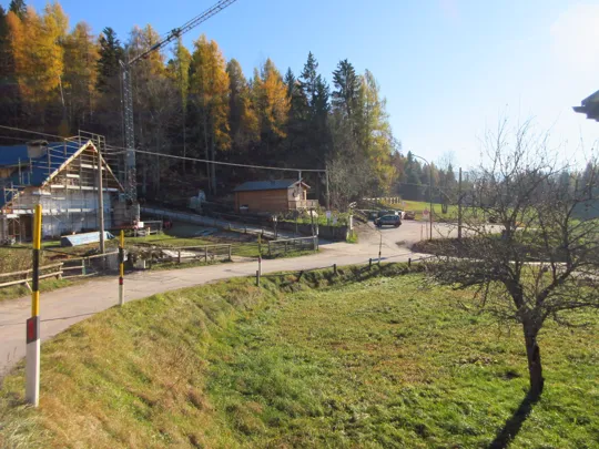 Dettaglio della strada verso il parcheggio