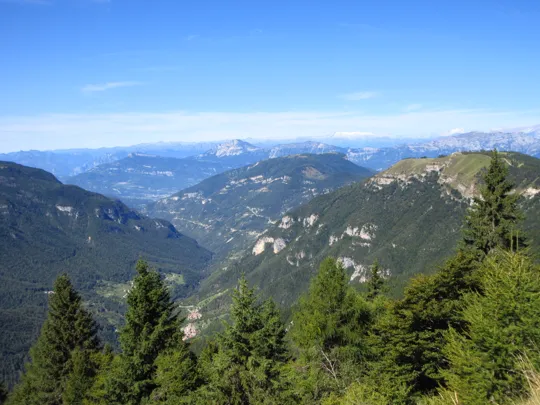 Panorama verso il Gruppo del Brenta